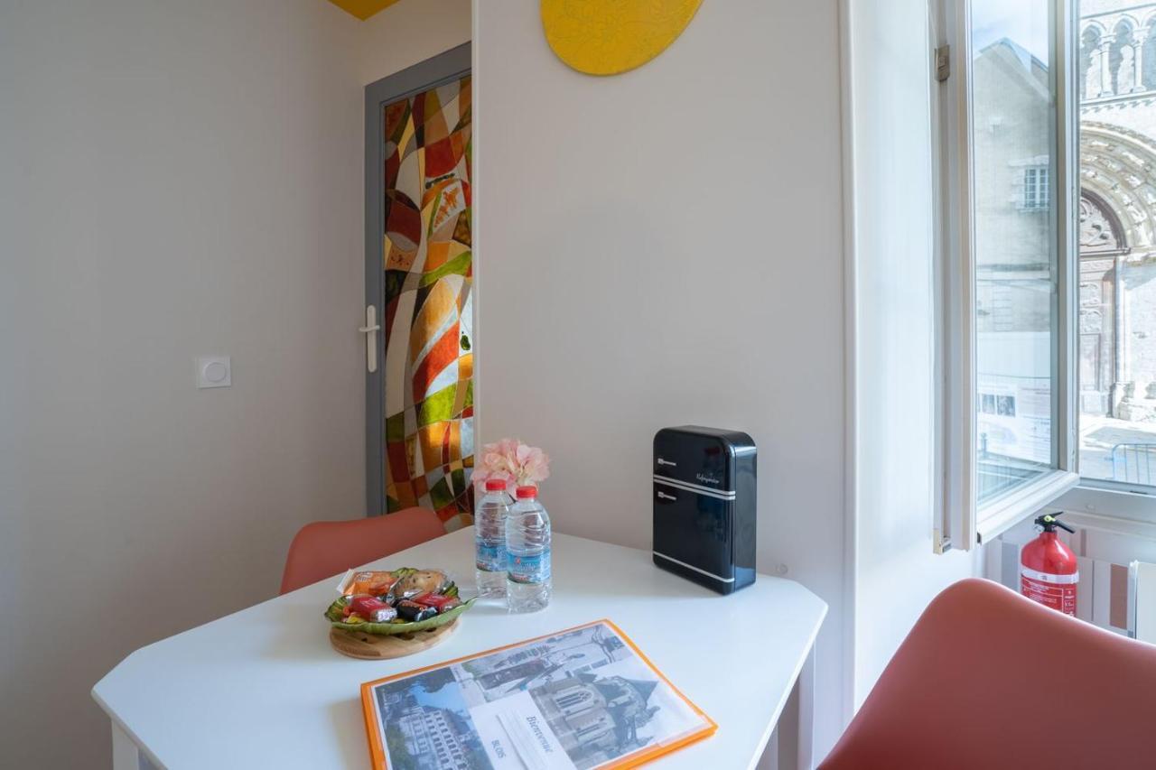 Superlogis Blois-le Pitaya- Hypercentre Studio- Classe 3etoiles