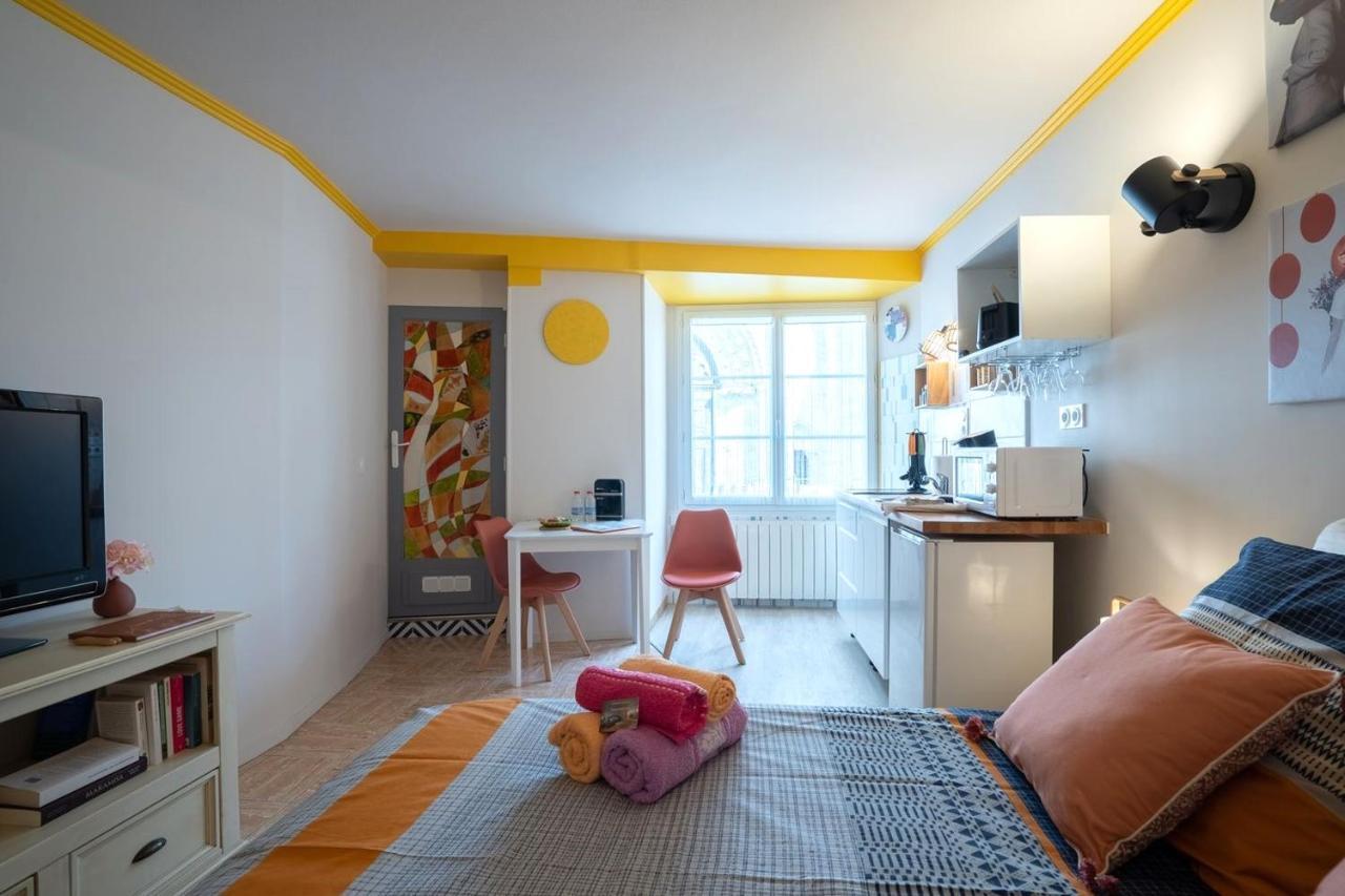 Superlogis Blois-le Pitaya- Hypercentre Studio- Classe 3etoiles Apartment Blois